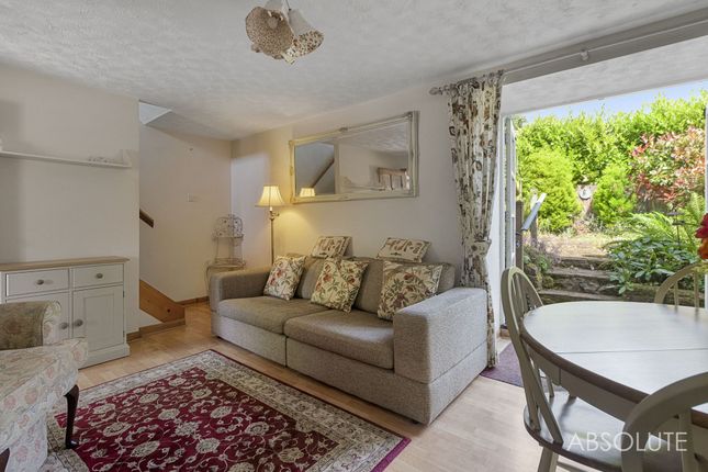 2 Cary Mews, Torquay photo 2