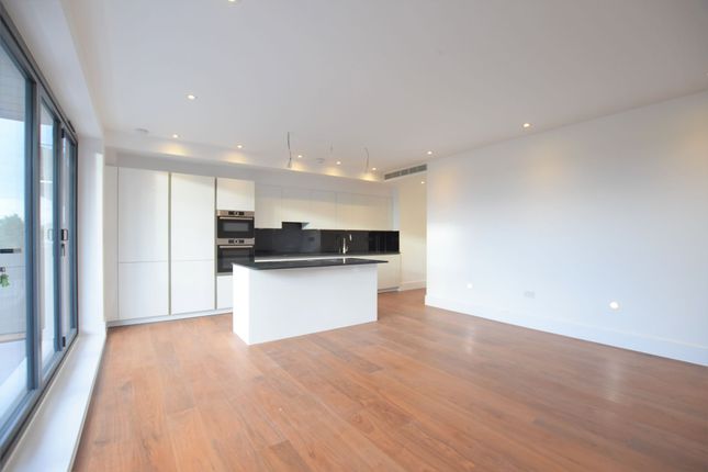 11 Impact House 181-185 High Road, Chigwell photo 3