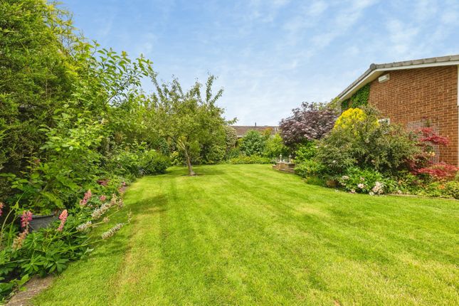 9, Woodlands Drive, Yarm photo 3