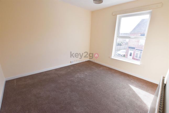 Terraced house to rent in Barlborough Road, Clowne, Chesterfield