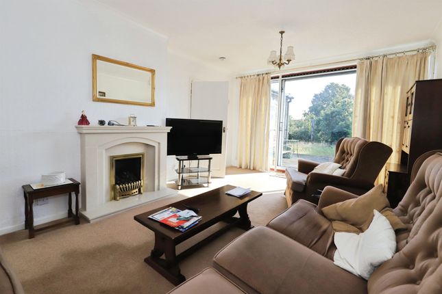 8, Four Ashes Road, Stafford photo 4
