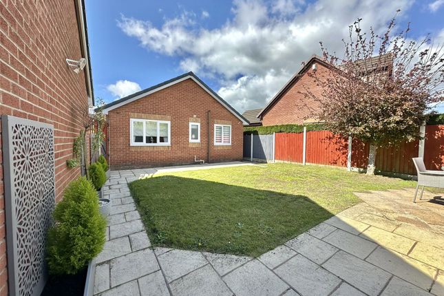 Bungalow for sale in The Links, Wrexham