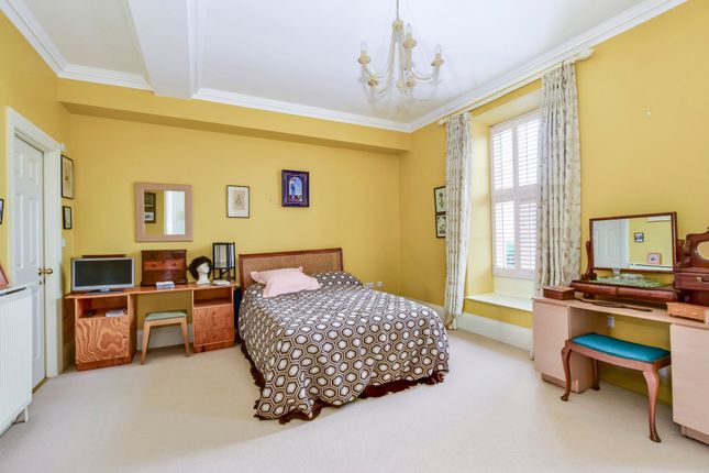 6 Breakspear Place, Abbots Langley photo 4