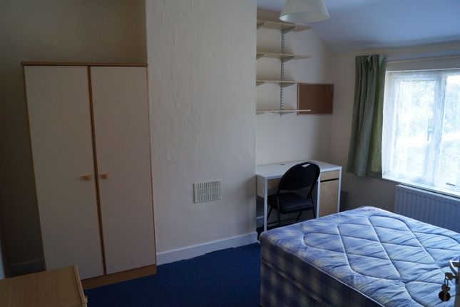 Room to rent in Warwards Lane, Birmingham
