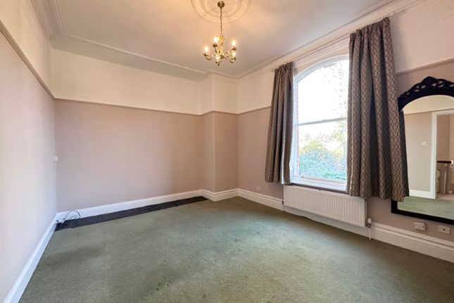Flat to rent in Lostock Junction Lane, Bolton
