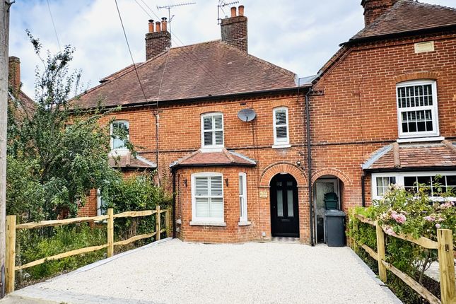 3-bed house on 2, Jubilee Villa, Hook, £495,000