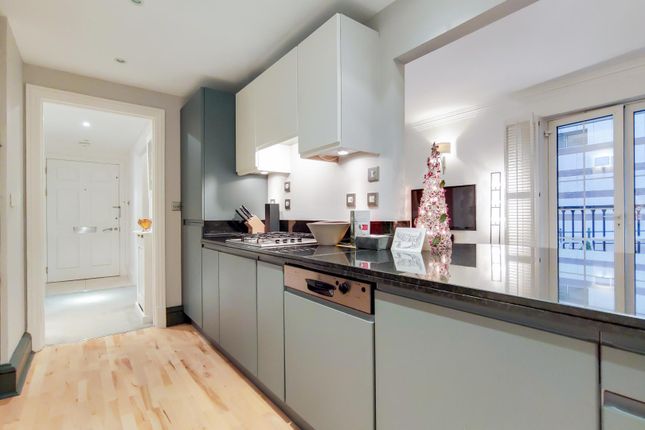 Flat for sale in Carlyle Court, Chelsea Harbour, London