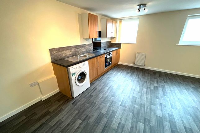 Flat 7, 117, King Street, Alfreton, Derbyshire photo 5