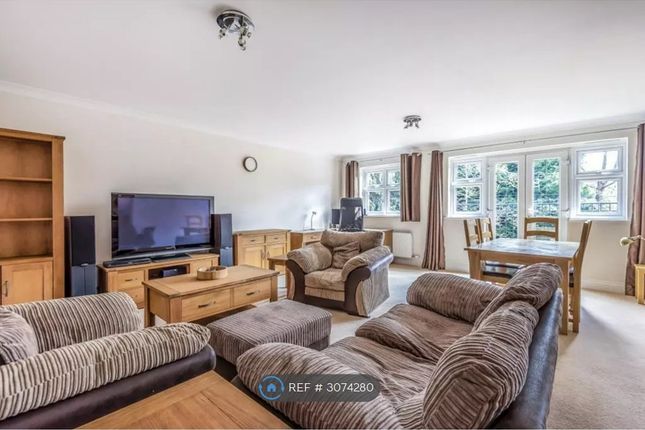 Thimble Hall, Devenish Road, Sunningdale photo 2