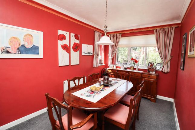 53, Basingbourne Road, Fleet photo 4