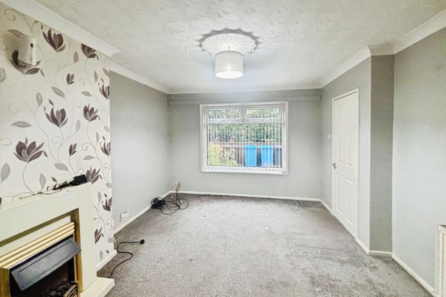 1, Stratford Walk, Hull photo 2