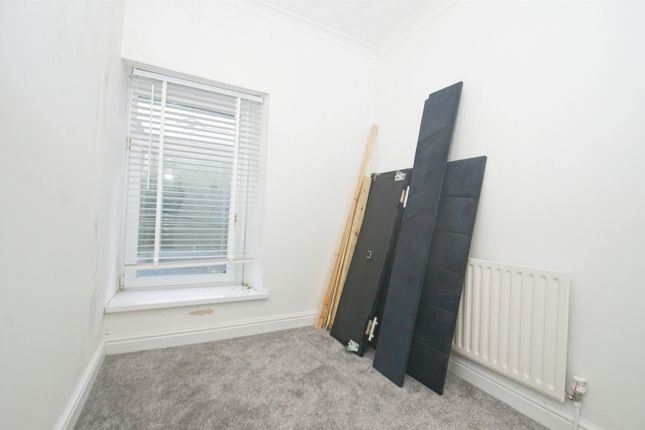 11, PORT TALBOT photo 4