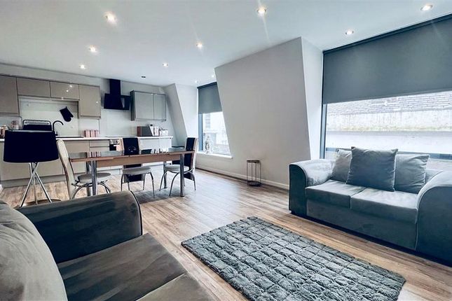 Flat 38, Irwell Chambers, Liverpool photo 4