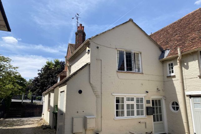 Thumbnail Semi-detached house to rent in Bridge Street, Hungerford