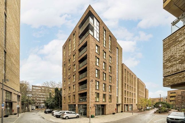 2-bed flat on Flat 47, Gothenburg Court, Bailey Street, London, £450,000