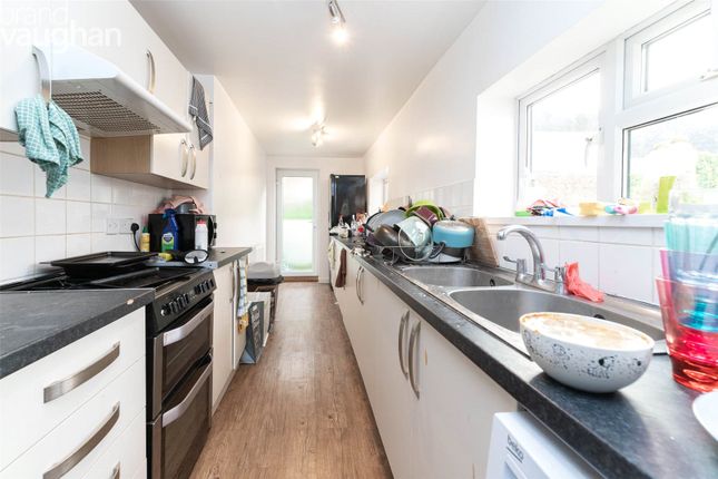 Terraced house to rent in Newmarket Road, Brighton, East Sussex