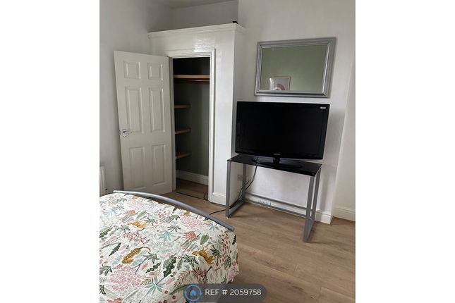 Room to rent in London Road, Alvaston, Derby