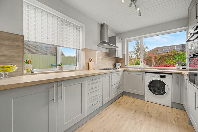 70, West Road, Bridgend photo 3