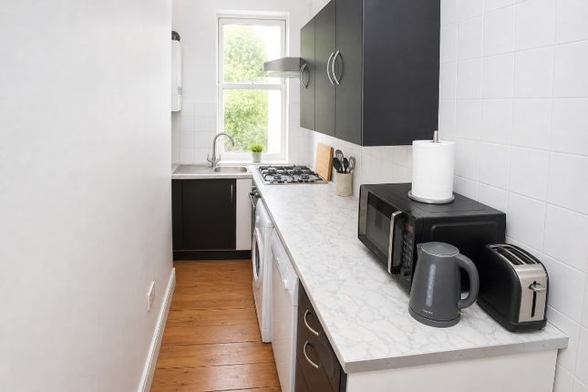18 Brunswick Place, Hove photo 5