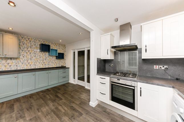 29, High Street, Scunthorpe photo 4
