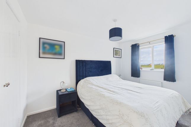 46 Picton Road, Barry photo 4