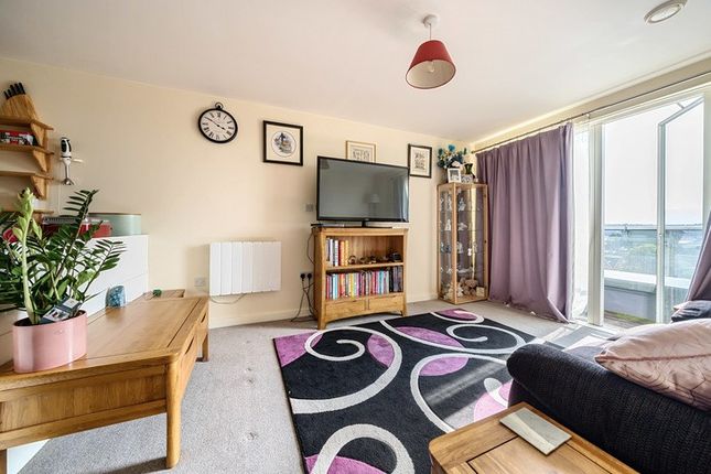 Thumbnail Flat for sale in Westminster Mansions, Camberley, Surrey