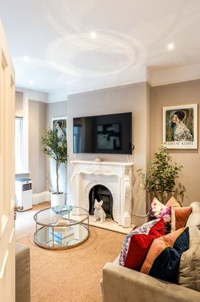 Flat 4 Winsford House,, Luxborough Street, Marylebone photo 4