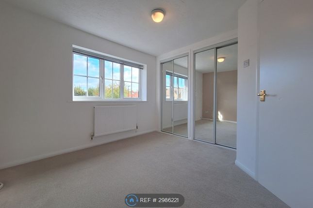 Bramble Chase, Bishops Cleeve, Cheltenham photo 4