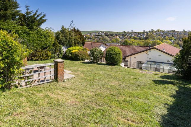 87, Budmouth Avenue, Weymouth photo 4