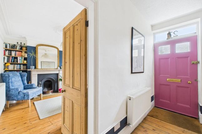 27 Cromford Road, Matlock photo 2