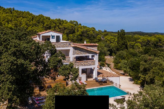 Thumbnail Villa for sale in Quissac, Gard Provencal (Uzes, Nimes), Occitanie