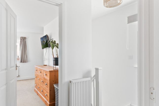 End terrace house for sale in Gold Avenue, Brackley