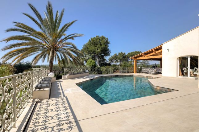 Villa for sale in Biot, Mougins, Valbonne, Grasse Area, French Riviera