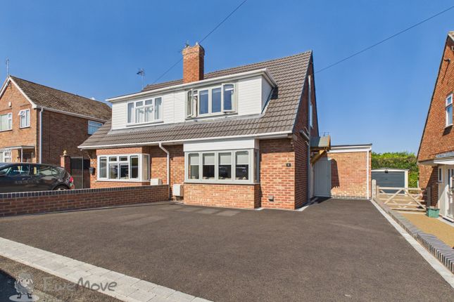6, STANDING BUTTS CLOSE, SWADLINCOTE photo 2