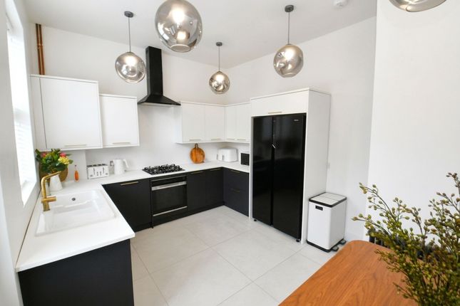 31 Nelson Street, Manchester photo 4