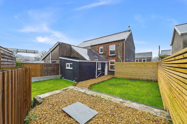 48 Grove Road, Swansea photo 4