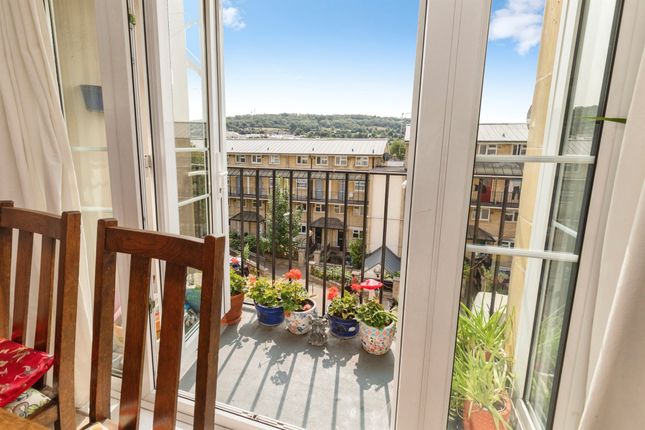 20, Long Acre House, Snow Hill, Bath photo 2