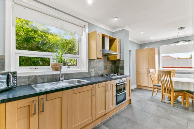6 Carberry Road, Glasgow photo 3