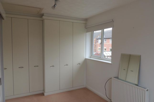 16, Denchworth Court, Milton Keynes photo 5