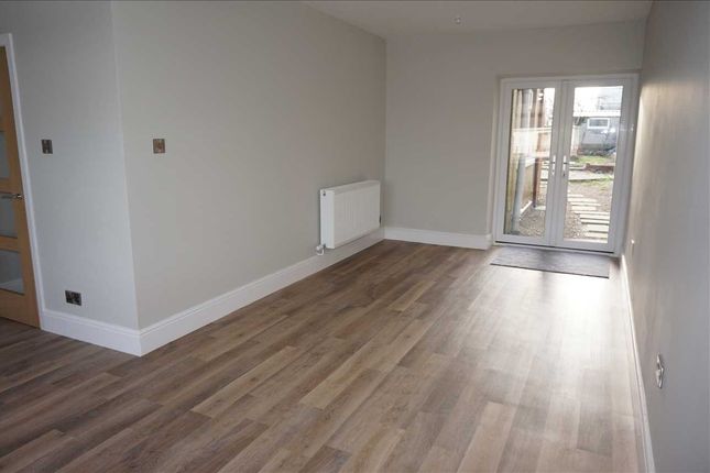 4, Heol-yr-Ysgol, CEFNEITHIN, Llanelli photo 2