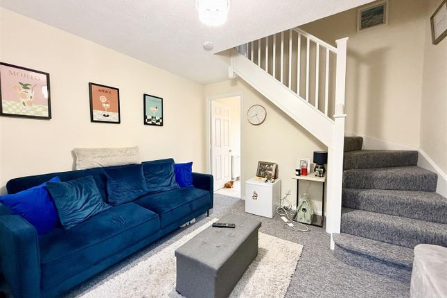 57, Haileybury Gardens, Southampton photo 4