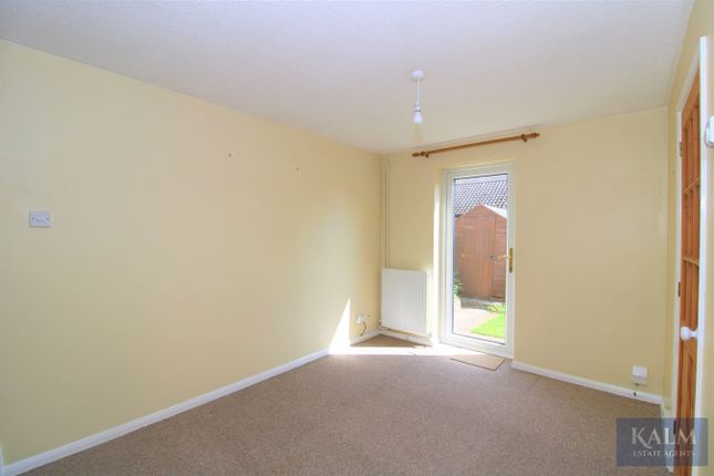 42, Lime Close, Stevenage photo 4