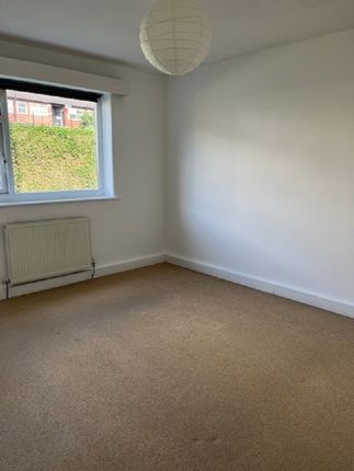 Flat to rent in Woodlawn Court, Whalley Range, Manchester