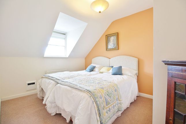 Town house for sale in White Lodge Close, Isleworth