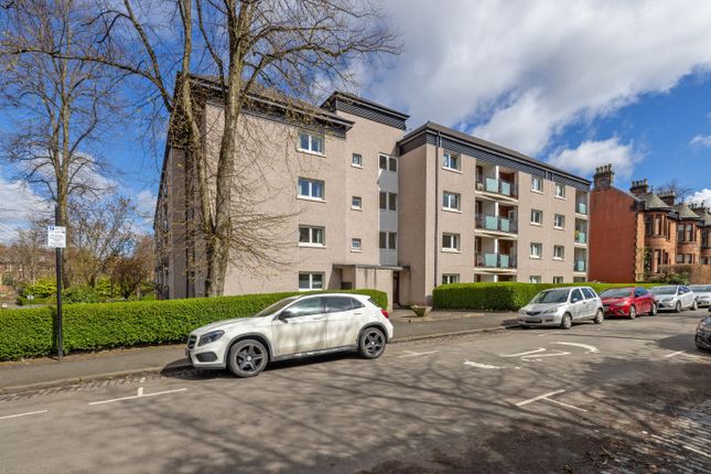Flat for sale in Crown Road North, Glasgow