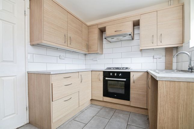 20, Mills Walk, Tipton photo 5