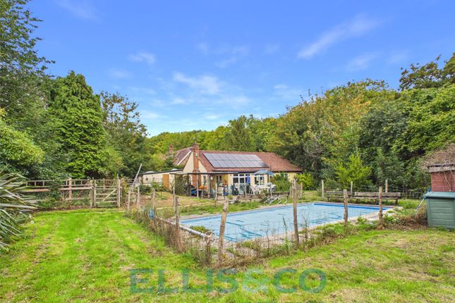 3-bed bungalow on Hillside,, Gover Hill, Tonbridge, £800,000