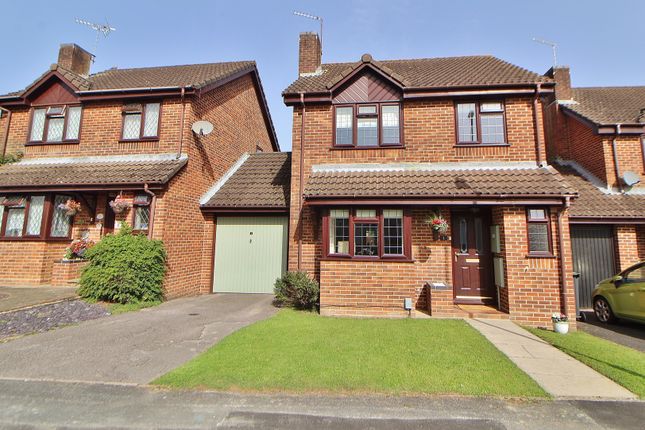 Link-detached house for sale in Starina Gardens, Waterlooville