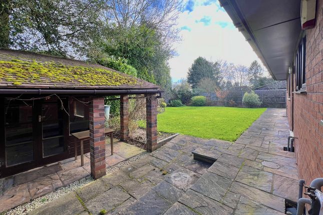 Detached bungalow for sale in Fieldgate Lane, Old Town Kenilworth, Video &amp; Vr