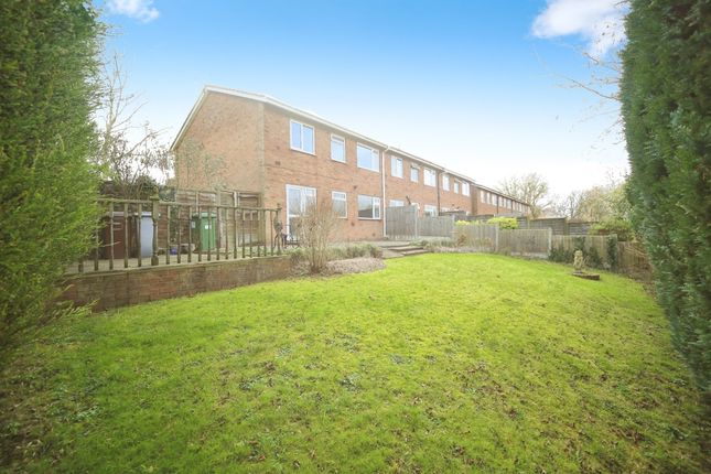 Maisonette for sale in Rowood Drive, Solihull